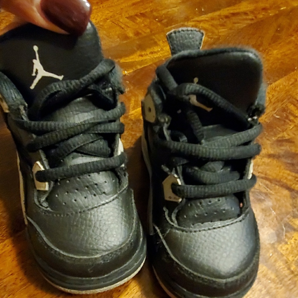 Boys jordan sneakers black grey 6C toddler baby